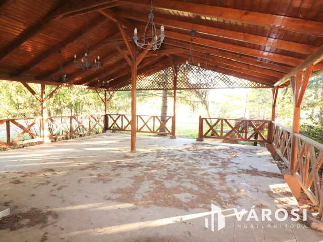 Szabadkígyósi kastély mellett kíváló befektetési lehetőség