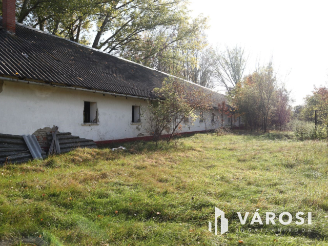 Többcélú hasznosításra alkalmas gazdasági ingatlan!