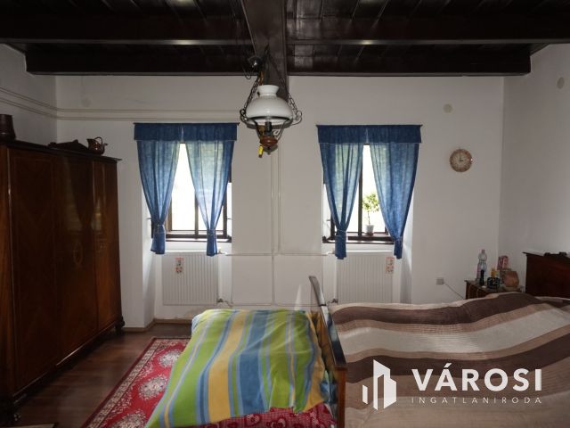 Igényes tanyakomplexum akár falusi turizmusra!