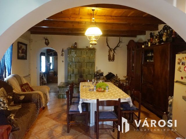 Igényes tanyakomplexum akár falusi turizmusra!