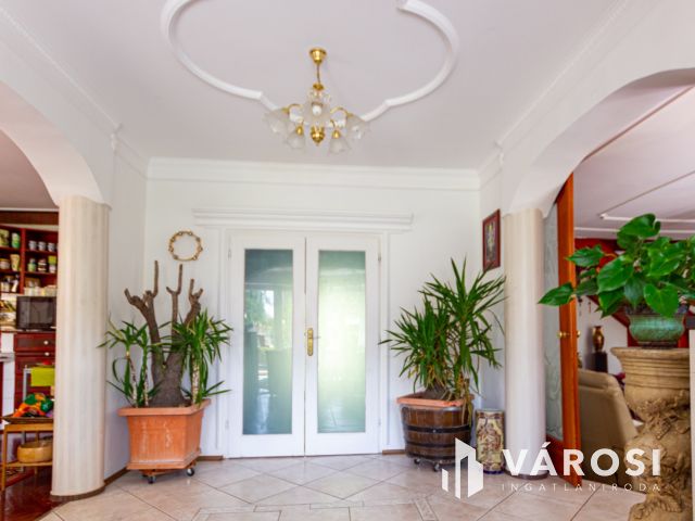 Családi ház hatalmas telekkel Debrecenben