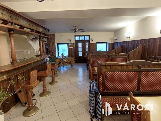 Szép kertben két nagy ingatlan egy áráért Csabrendeken