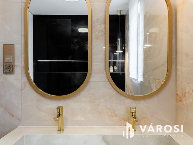 Nagyon Nagyon Cool, Penthouse Lakás Debrecenben!!!