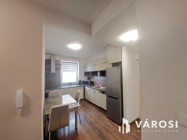 Szuper jó áron, szuper jó lakás eladó!