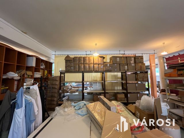 Debrecen, társasház építésére alkalmas ingatlan eladó!