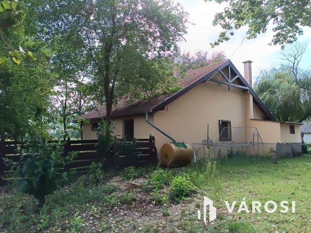 Debreceni 7,5 hektáros tanyagazdaság, csodás környezetben!!!