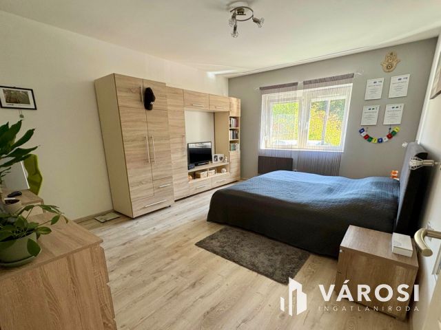 Beszterce közelében felújított ikerház eladó!