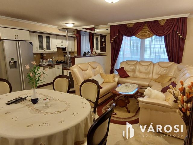 Prémium elhelyezkedés, kényelmes otthon Debrecenben