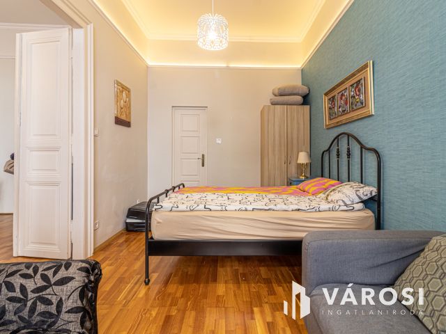 65 m2-es jó állapotú lakás a Nagy Diófa utcában!