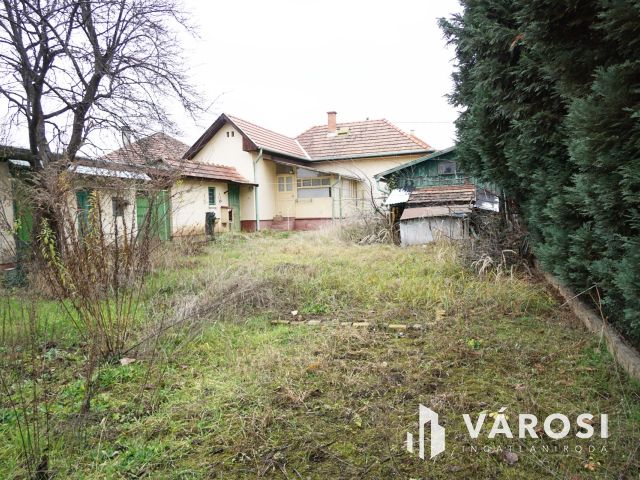 Azonnal költözhető önálló családi ház eladó