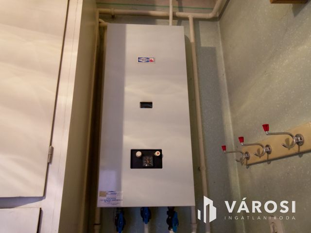 Azonnal költözhető önálló családi ház eladó