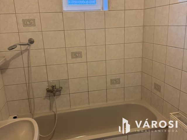 Kiadó Panzió Debrecentől 35 km-re.