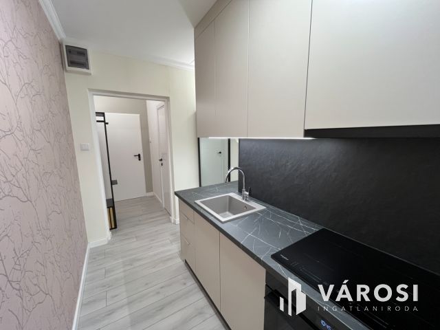 Na Ez Igen! Ez Egy Igazi Gyöngyszem!