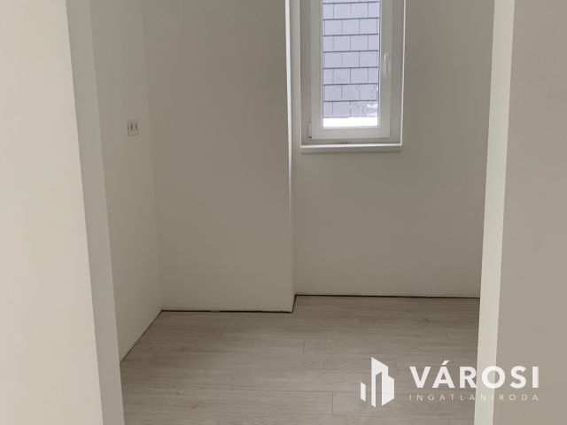 Azonnal költözhető prémium lakás Debrecen  belvárosában