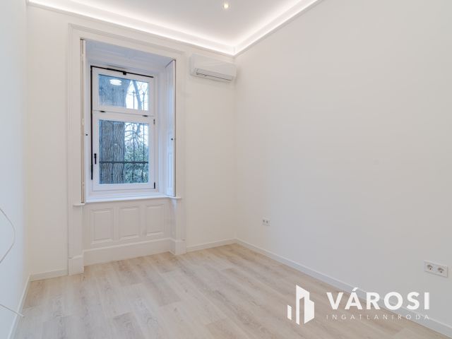 Akár lakni akár befektetni Vásárhely belvárosában 03