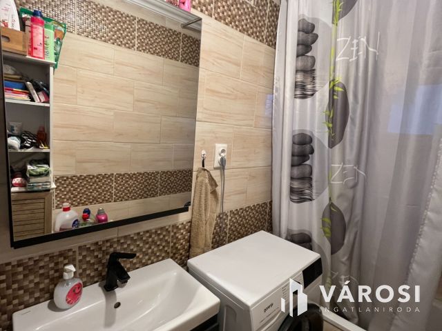 Debreceni Csinos 2 szobás Ház, Filagóriával, Tárolókkal!