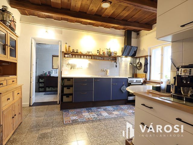 Teljes körűen felújított parasztház eladó Bodonyban