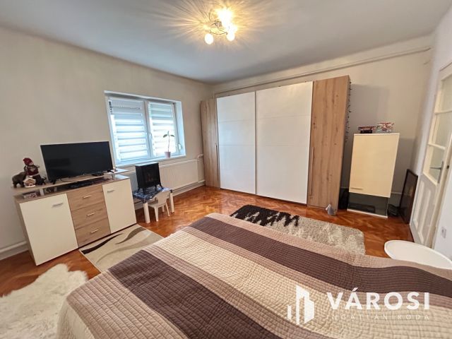 Eladó, felújított családi ház Hajdúsámsonban!!