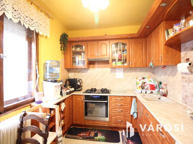 Kisteleken, fsz 3 szobás lakás kínálat