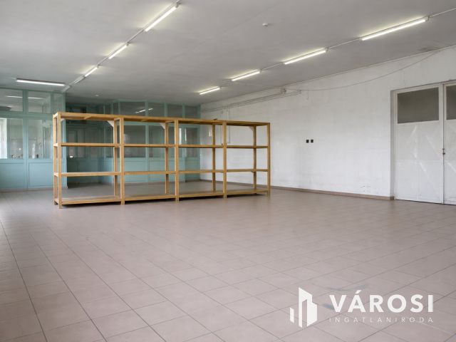 Szuper lehetőség Debrecen-Déli ipari részén!