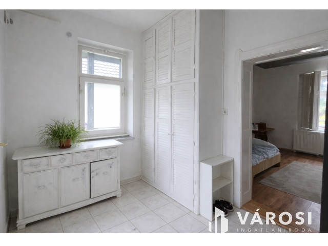 Tágas családi ház, dolgozói szállásnak-Debrecen Nagyerdőalja