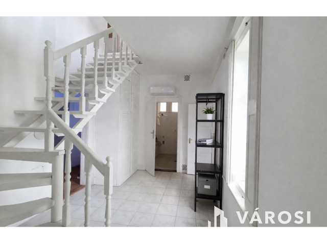 Tágas családi ház, dolgozói szállásnak-Debrecen Nagyerdőalja