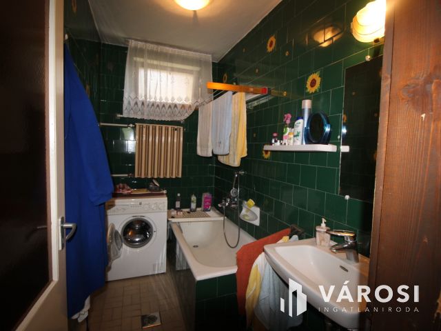 Ház a belvároshoz és a fürdőhöz is közel, Sárváron
