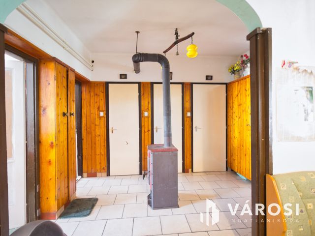 Sándorfalván, kettő az egyben