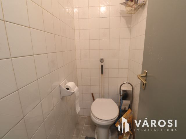 Dorozsmán, jó lokációval ,földszinti  lakás eladó.